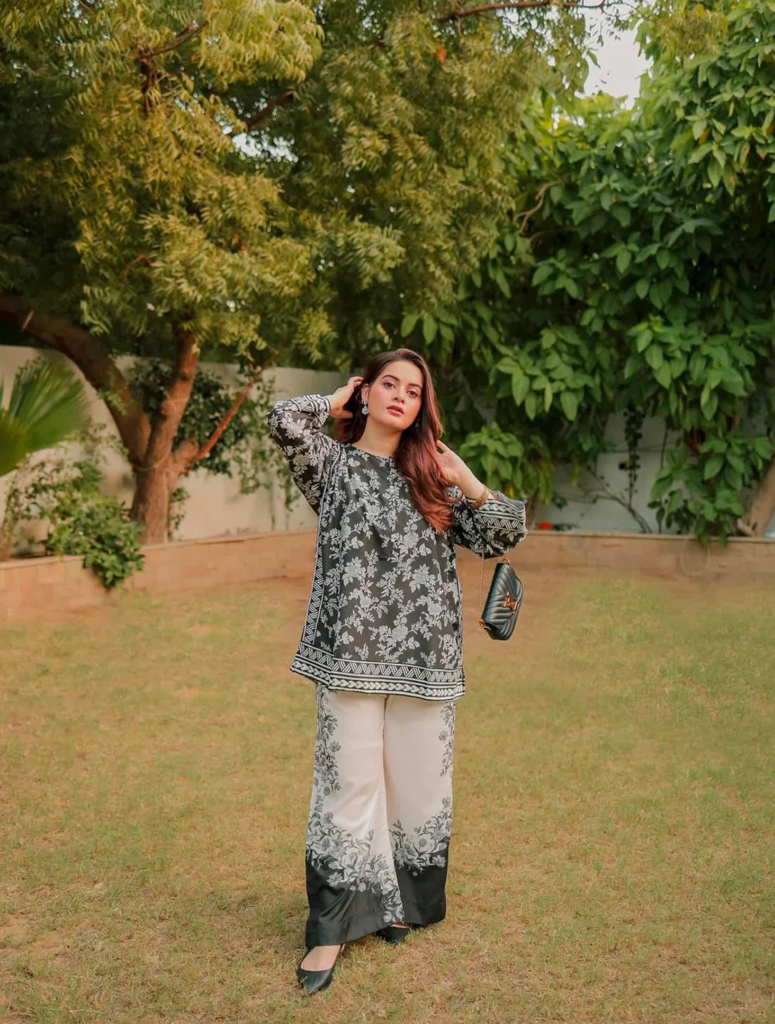 DILNASHEEN TRENDING ARTICLE 2PC